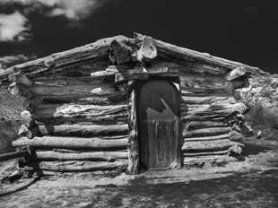 Log cabin-0190.jpg